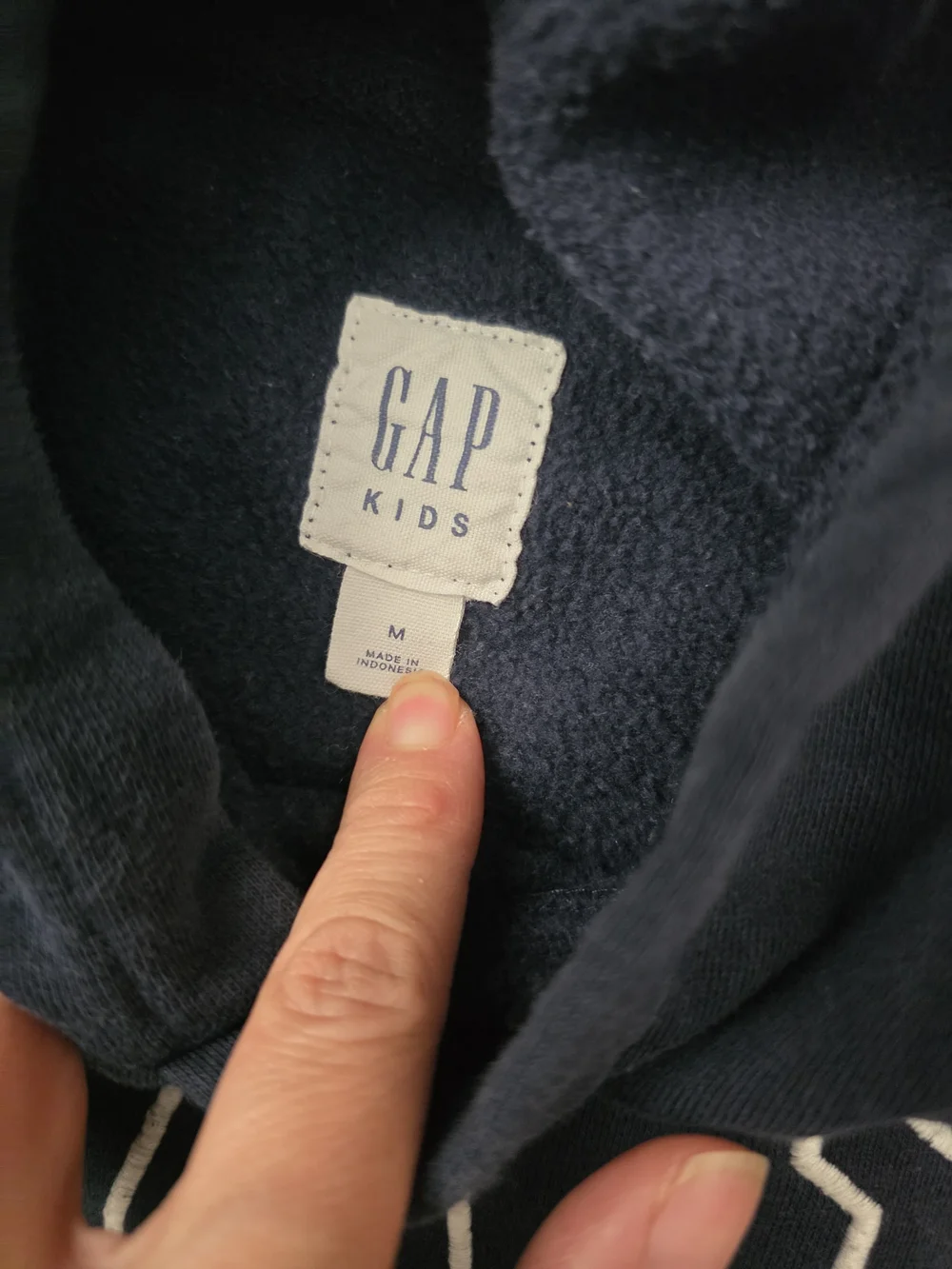 GAP Navy Blue Pullover Hoodie with White‎ Logo Comfortable Warm Size Med